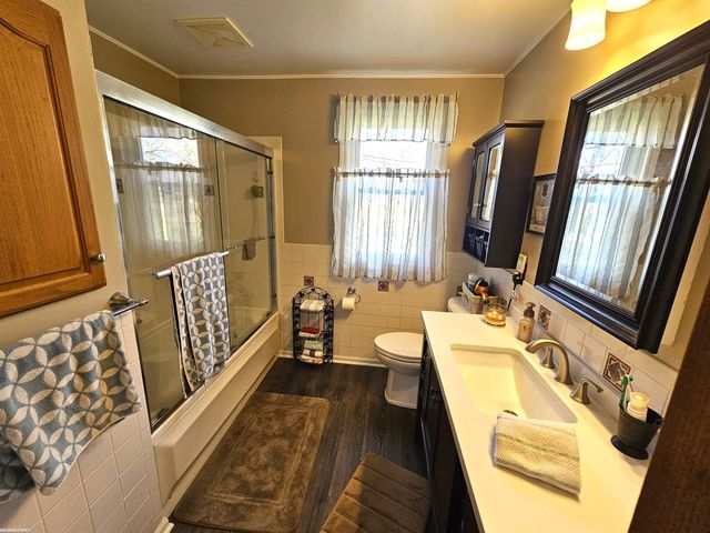 17535 Doris Avenue, Fraser, MI 48026