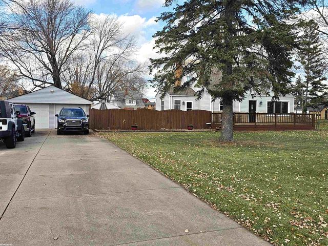 17535 Doris Avenue, Fraser, MI 48026