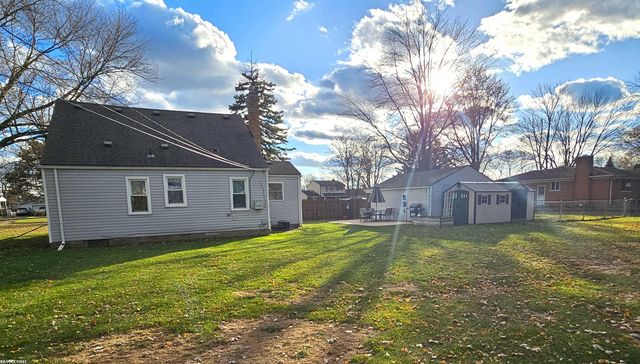 17535 Doris Avenue, Fraser, MI 48026