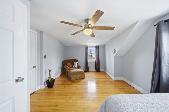 85 Gillan Avenue, Warwick, RI 02886