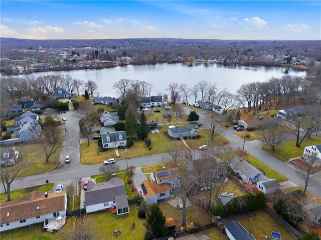 85 Gillan Avenue, Warwick, RI 02886