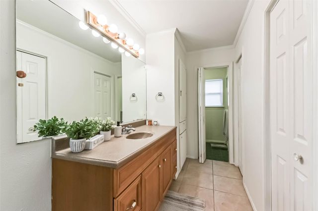 4812 Mistletoe Road, Pasadena, TX 77505