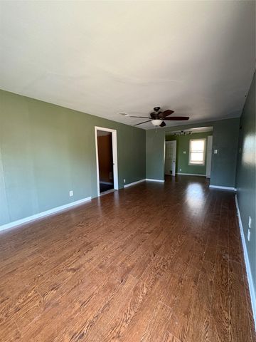 3905 Prairie LN, Austin, TX 78728