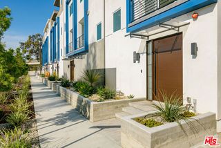 5843 David Avenue, Los Angeles, CA 90034