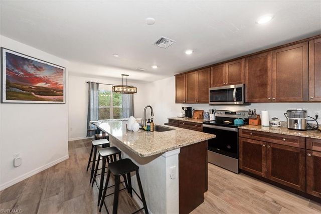 3820 Hillandale ST, Fort Myers, FL 33905