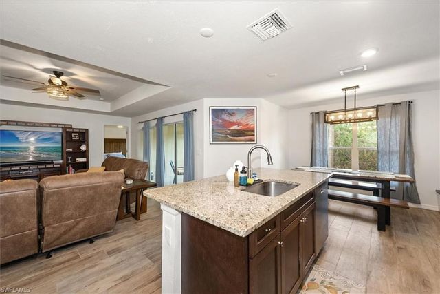 3820 Hillandale ST, Fort Myers, FL 33905