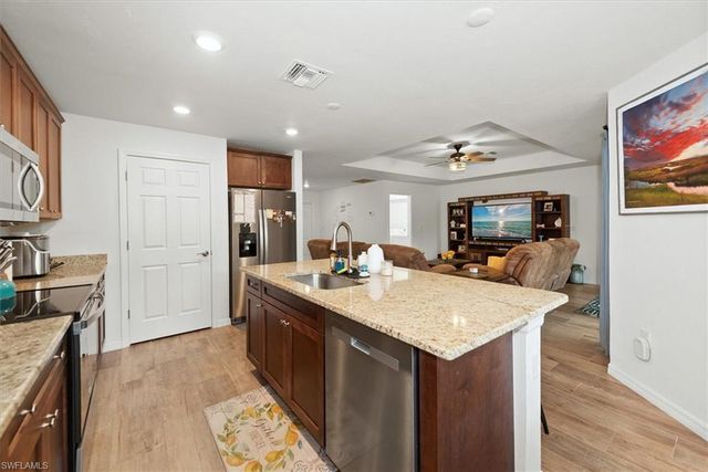 3820 Hillandale ST, Fort Myers, FL 33905