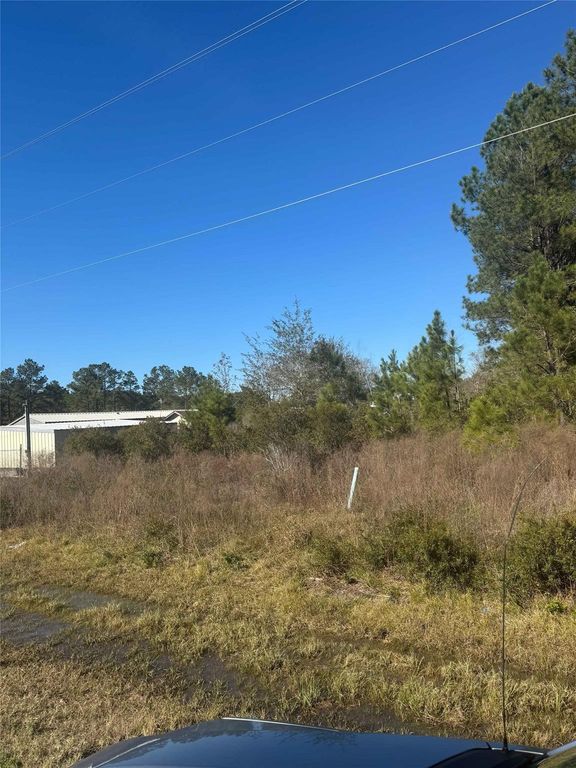 417 County Road 3546, Cleveland, TX 77327