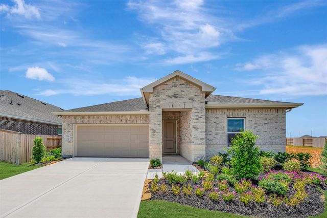 7711 Jade Crest Drive, Angleton, TX 77515