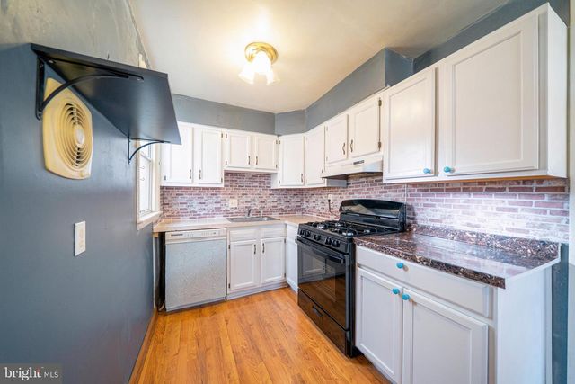 1823 BERGEN STREET, Philadelphia, PA 19152