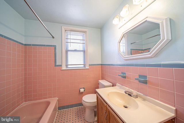 1823 BERGEN STREET, Philadelphia, PA 19152