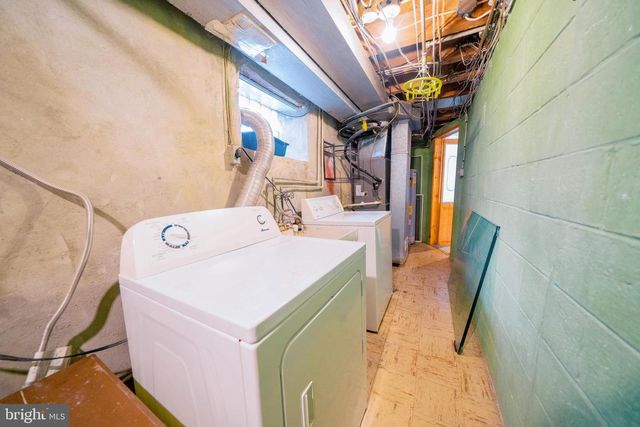 1823 BERGEN STREET, Philadelphia, PA 19152