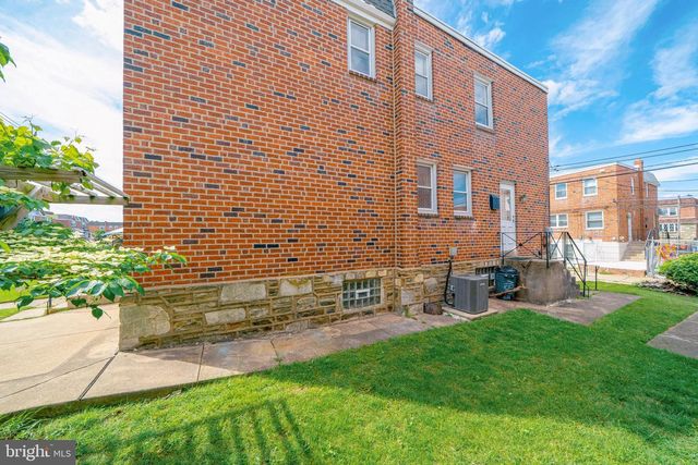 1823 BERGEN STREET, Philadelphia, PA 19152