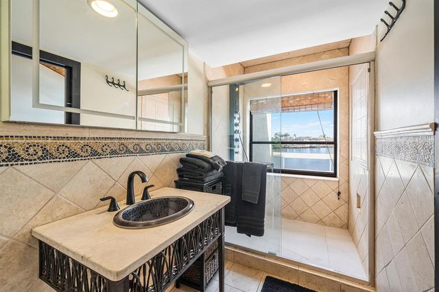 1005 Bel Air Drive 5, Highland Beach, FL 33487