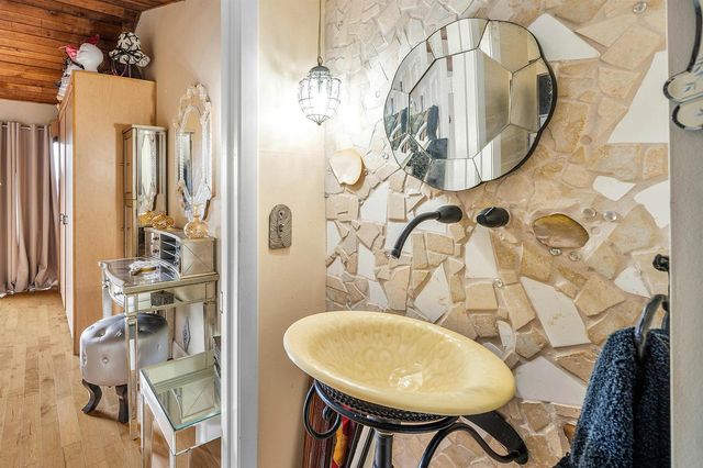 1005 Bel Air Drive 5, Highland Beach, FL 33487