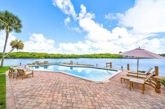 1005 Bel Air Drive 5, Highland Beach, FL 33487
