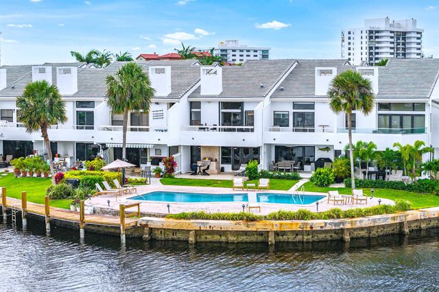 1005 Bel Air Drive 5, Highland Beach, FL 33487