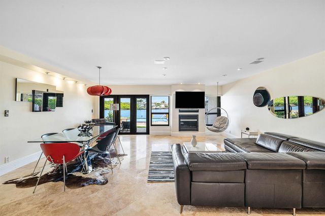 1005 Bel Air Drive 5, Highland Beach, FL 33487
