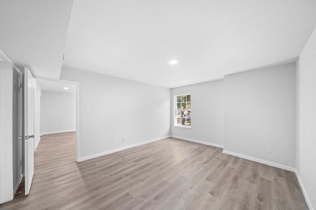 353 N Post Oak Lane 729, Houston, TX 77024