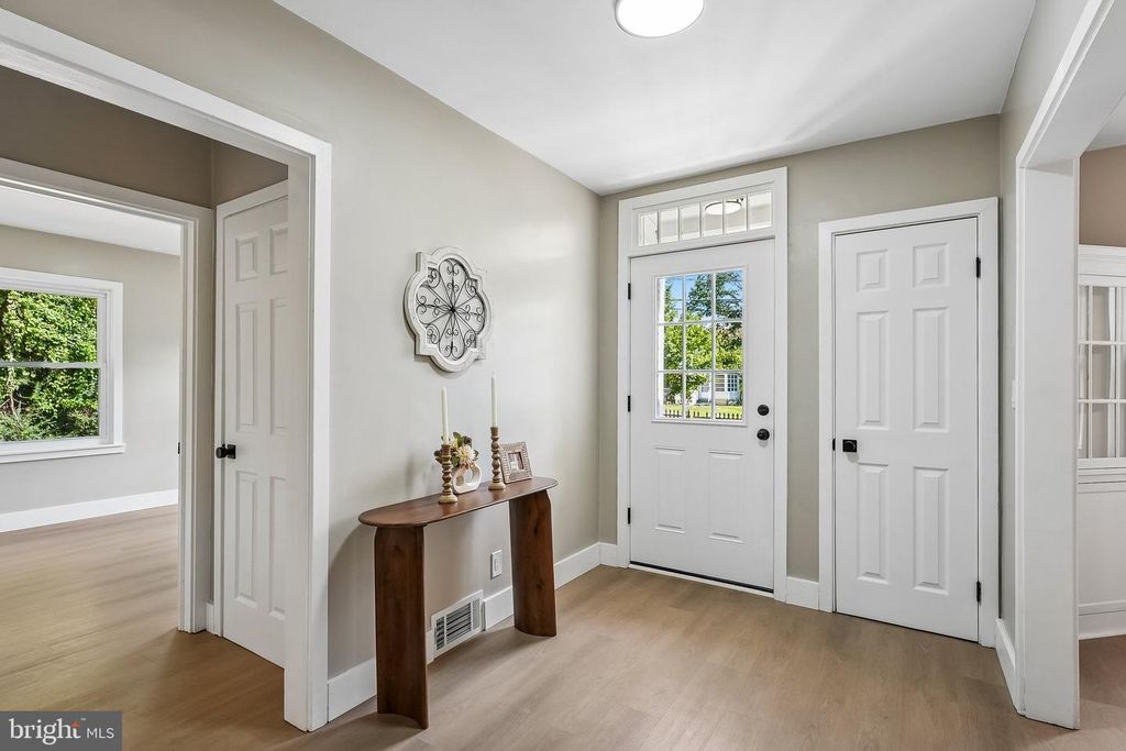 83 NATRONA AVE, Hamilton, NJ 08619 — photo 4