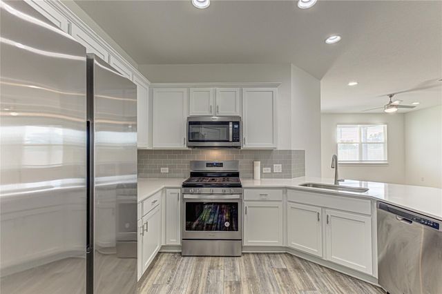 301 Tequiliana PASS, Leander, TX 78641