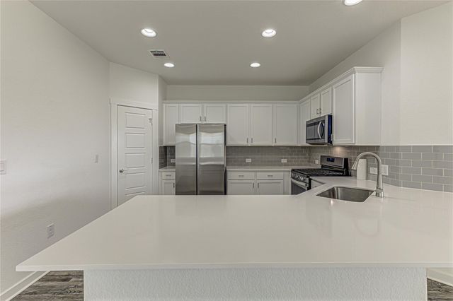 301 Tequiliana PASS, Leander, TX 78641