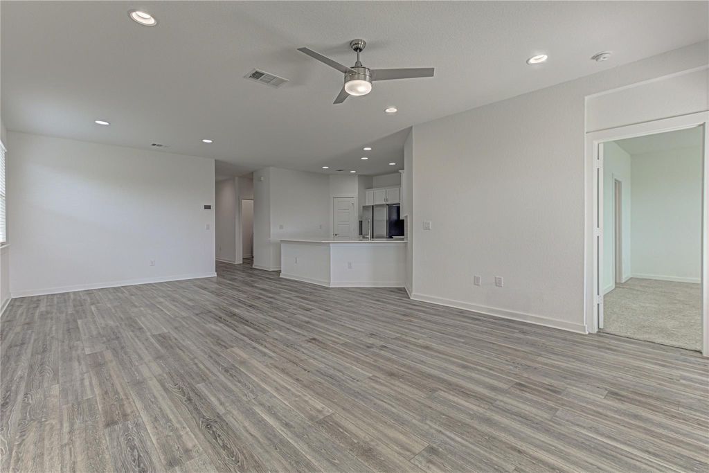 301 Tequiliana PASS, Leander, TX 78641