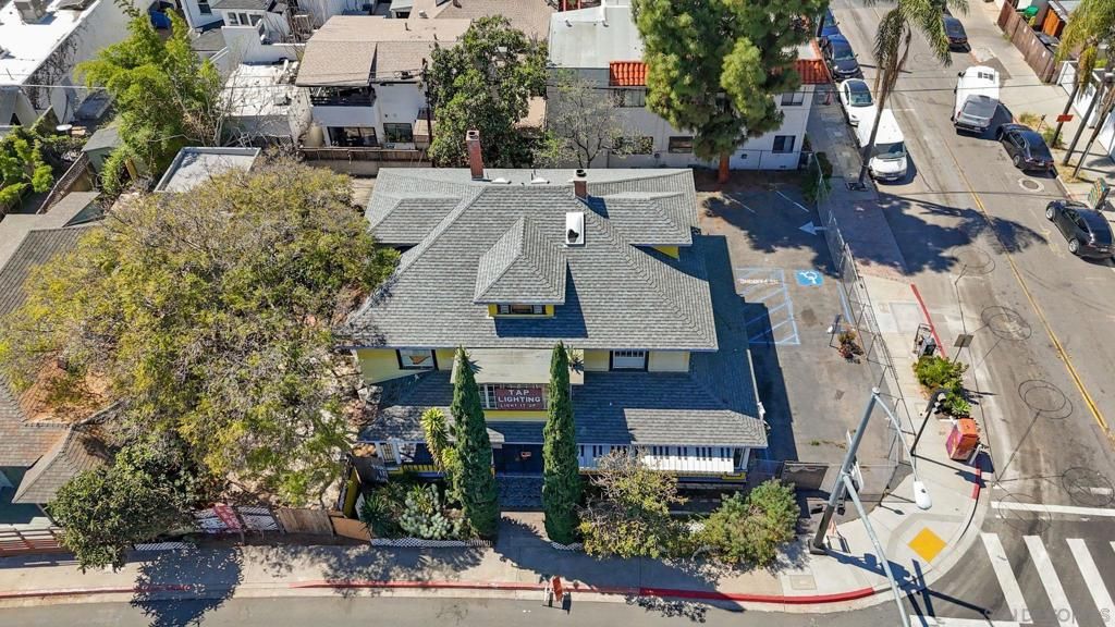 Image 8 of property listing at 3690 6Th Ave, San Diego, CA 92103