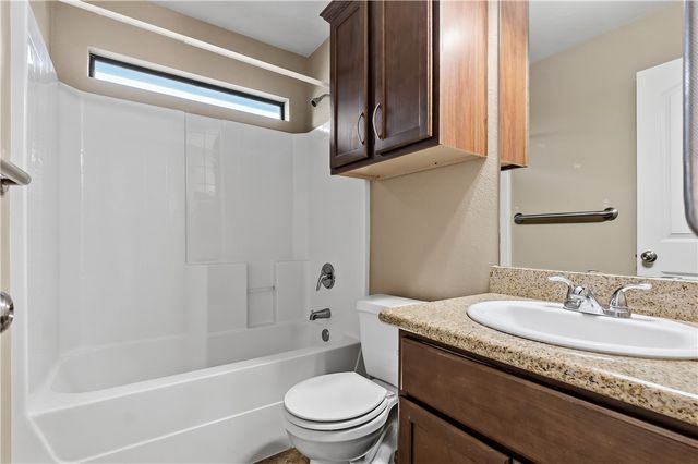 2067 Mountain Wind Loop, Bryan, TX 77807