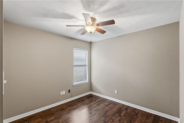 2067 Mountain Wind Loop, Bryan, TX 77807