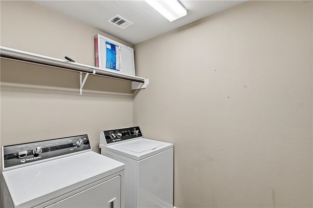 2067 Mountain Wind Loop, Bryan, TX 77807