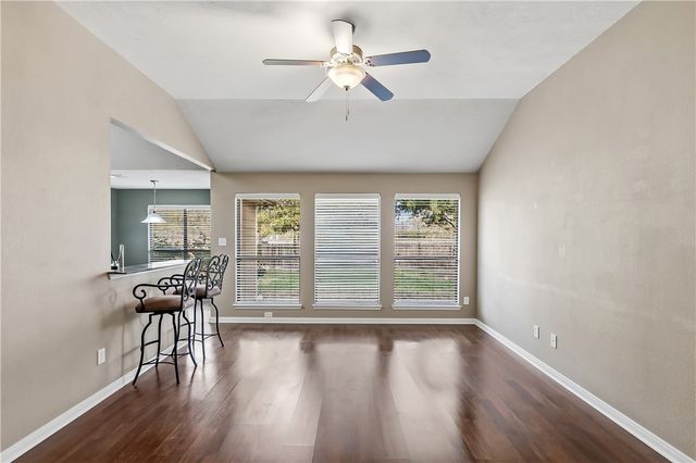 2067 Mountain Wind Loop, Bryan, TX 77807