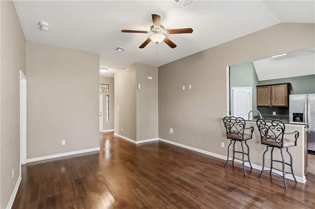 2067 Mountain Wind Loop, Bryan, TX 77807