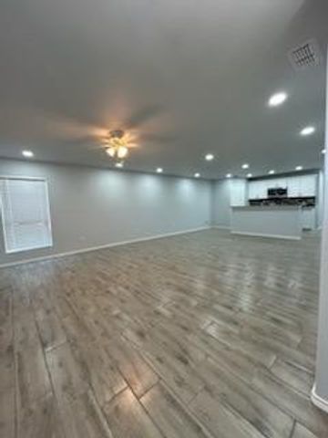 8608 10th Street, Lubbock, TX 79416