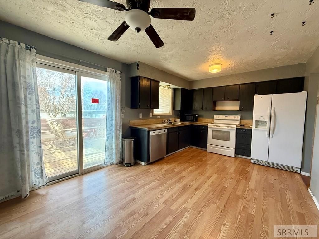 Image 9 of property listing at 155 Hummingbird Lane, Shelley, ID 83274