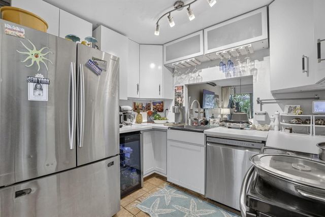 153 W Hemingway Circle W, Margate, FL 33063