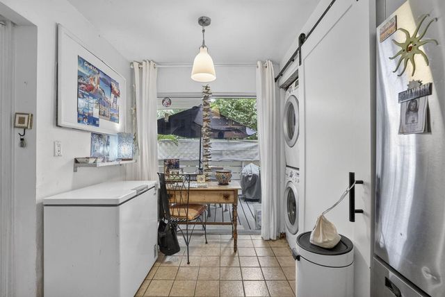 153 W Hemingway Circle W, Margate, FL 33063