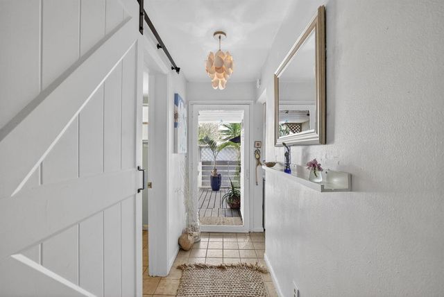 153 W Hemingway Circle W, Margate, FL 33063