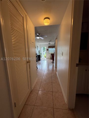 272 Camden L 272, West Palm Beach, FL 33417