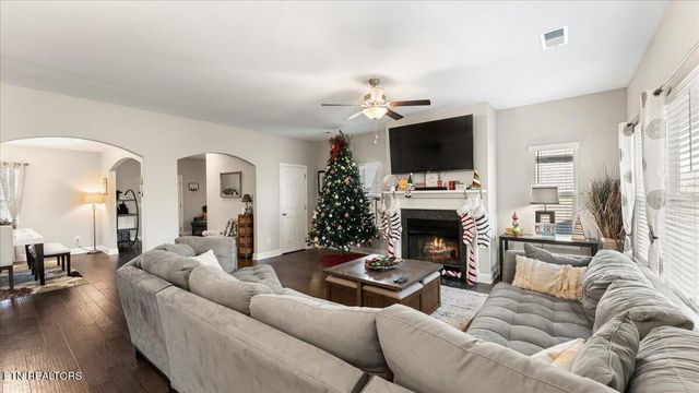 2712 Tallgrass Lane, Knoxville, TN 37932