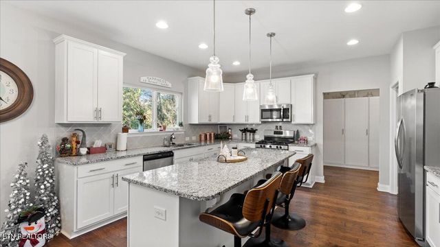 2712 Tallgrass Lane, Knoxville, TN 37932