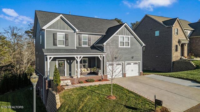 2712 Tallgrass Lane, Knoxville, TN 37932