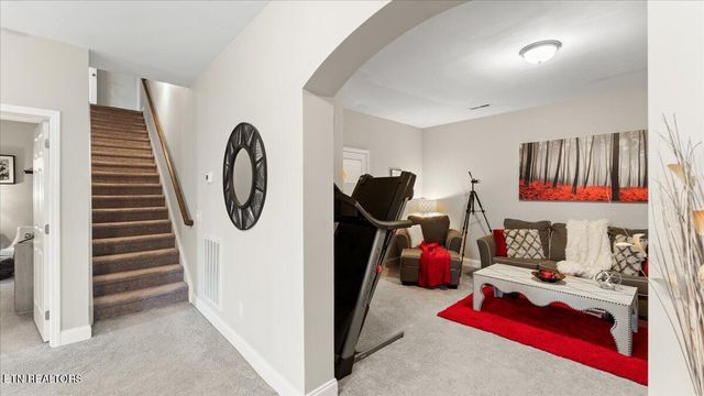 2712 Tallgrass Lane, Knoxville, TN 37932