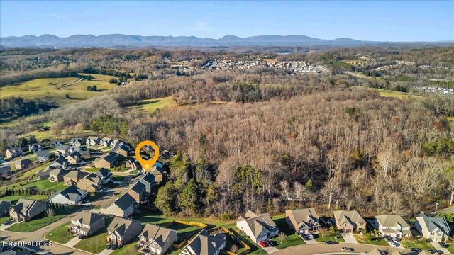 2712 Tallgrass Lane, Knoxville, TN 37932