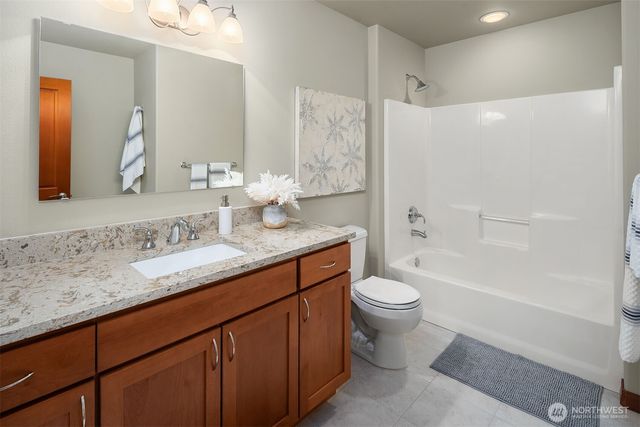 12025 210th Place SE, Issaquah, WA 98027