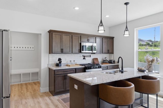 5341 S Dayton Avenue, Springfield, MO 65810
