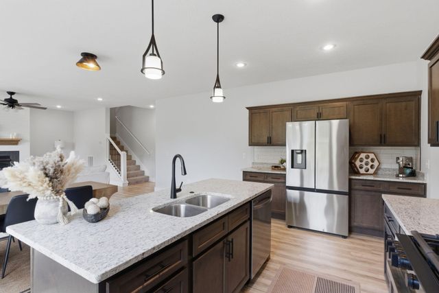 5341 S Dayton Avenue, Springfield, MO 65810