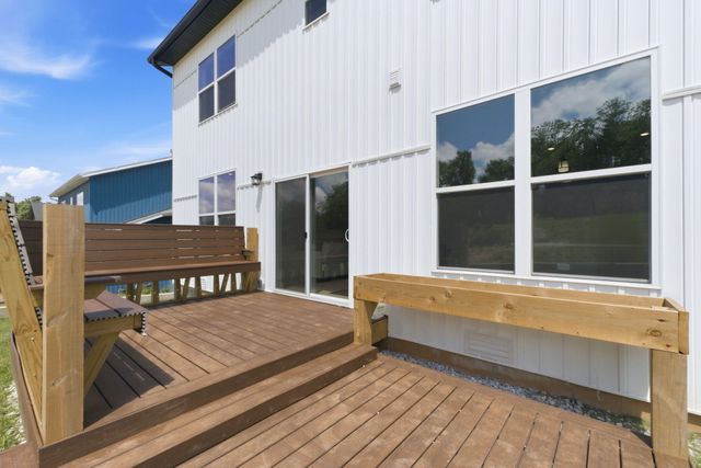 5341 S Dayton Avenue, Springfield, MO 65810