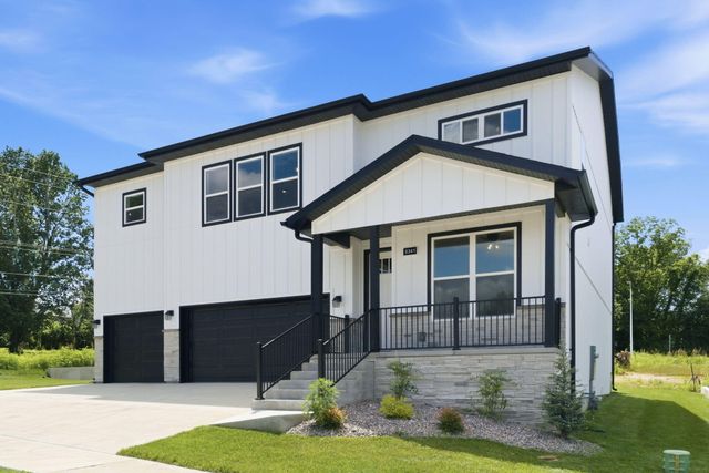 5341 S Dayton Avenue, Springfield, MO 65810