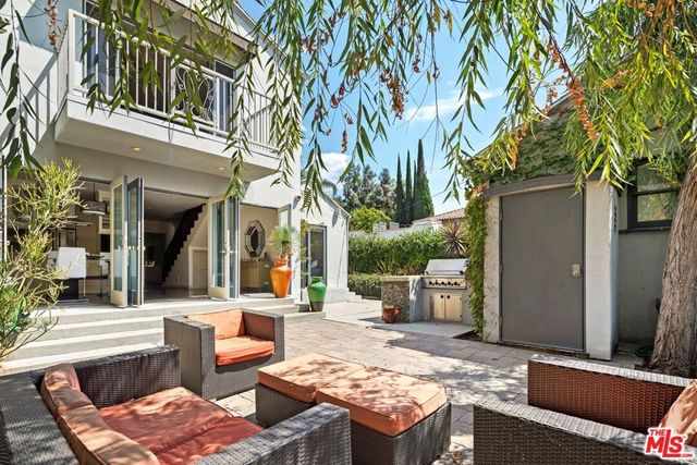 449 Westbourne Drive, West Hollywood, CA 90048